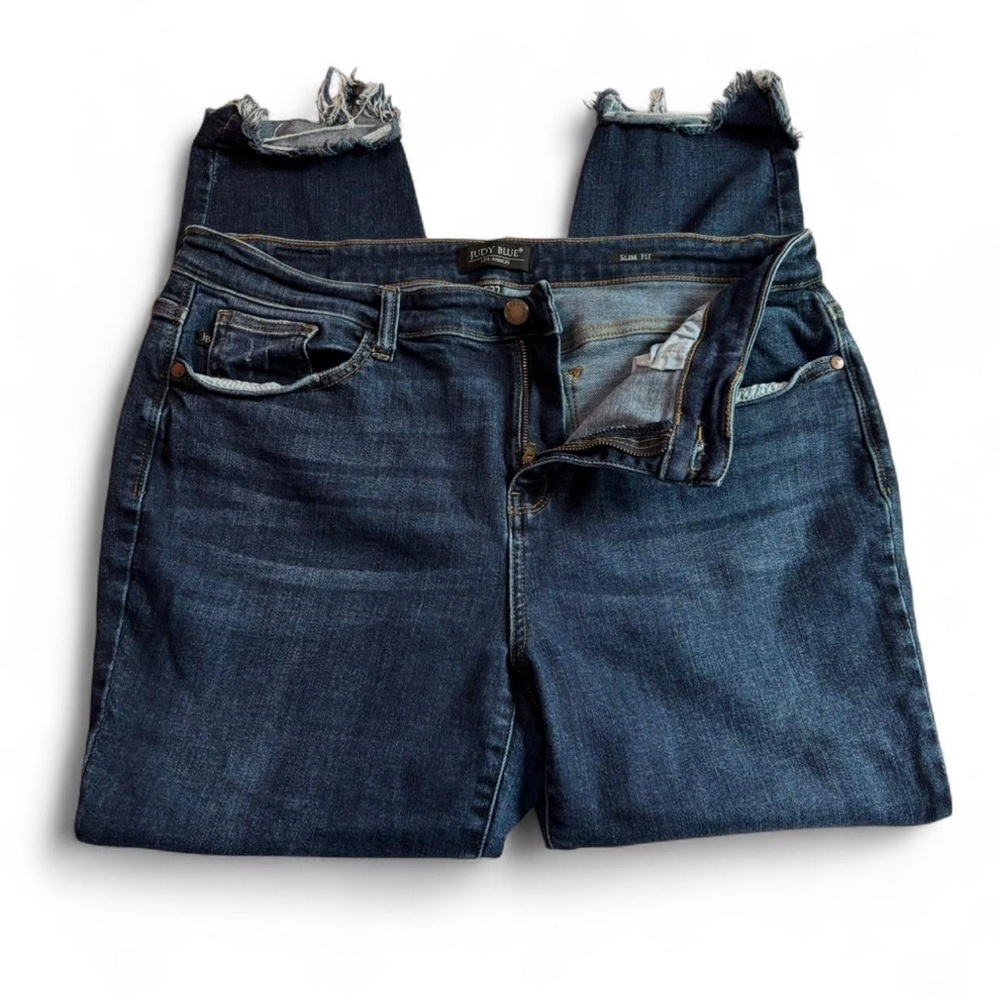 Judy Blue Size 15/32 Slim Fit Jeans Distressed Dark Wash High Rise - Picture 4 of 6